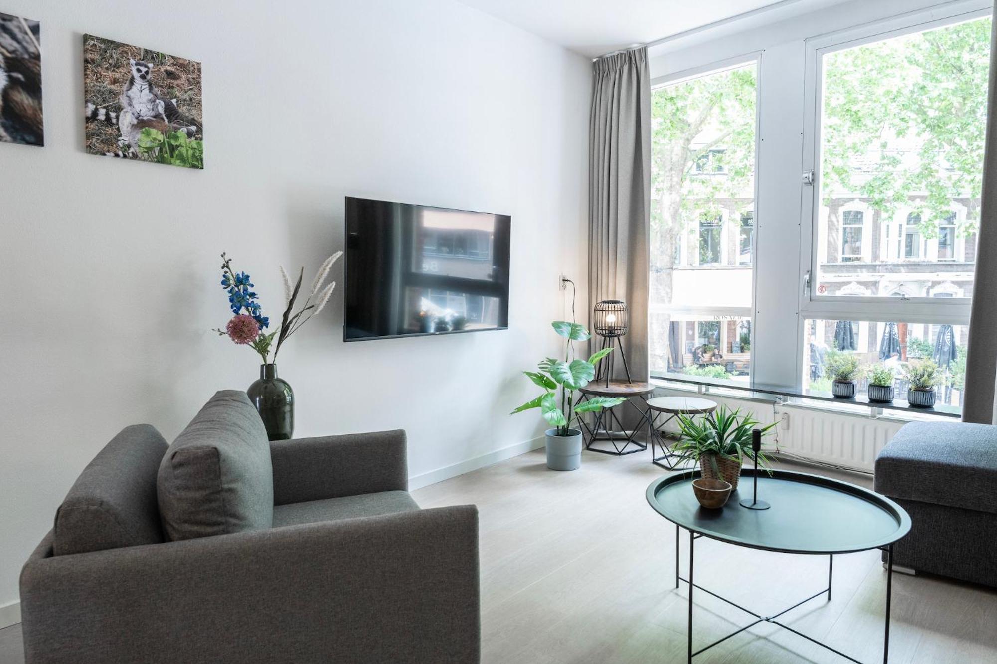 Prime Location Apt W Wifi & Near Poppodium 013 Тилбург Екстериор снимка