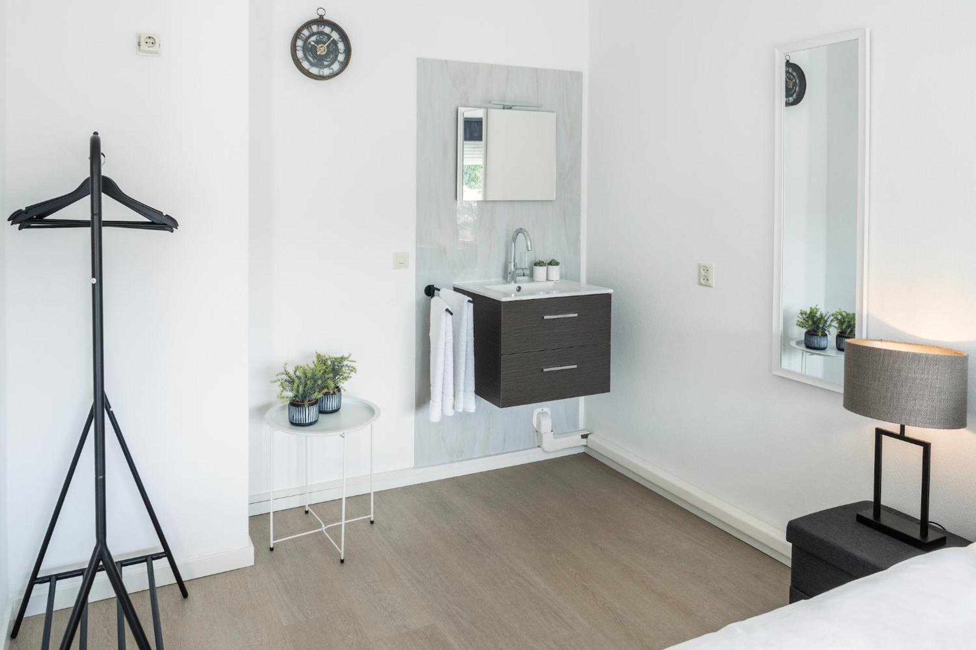 Prime Location Apt W Wifi & Near Poppodium 013 Тилбург Екстериор снимка