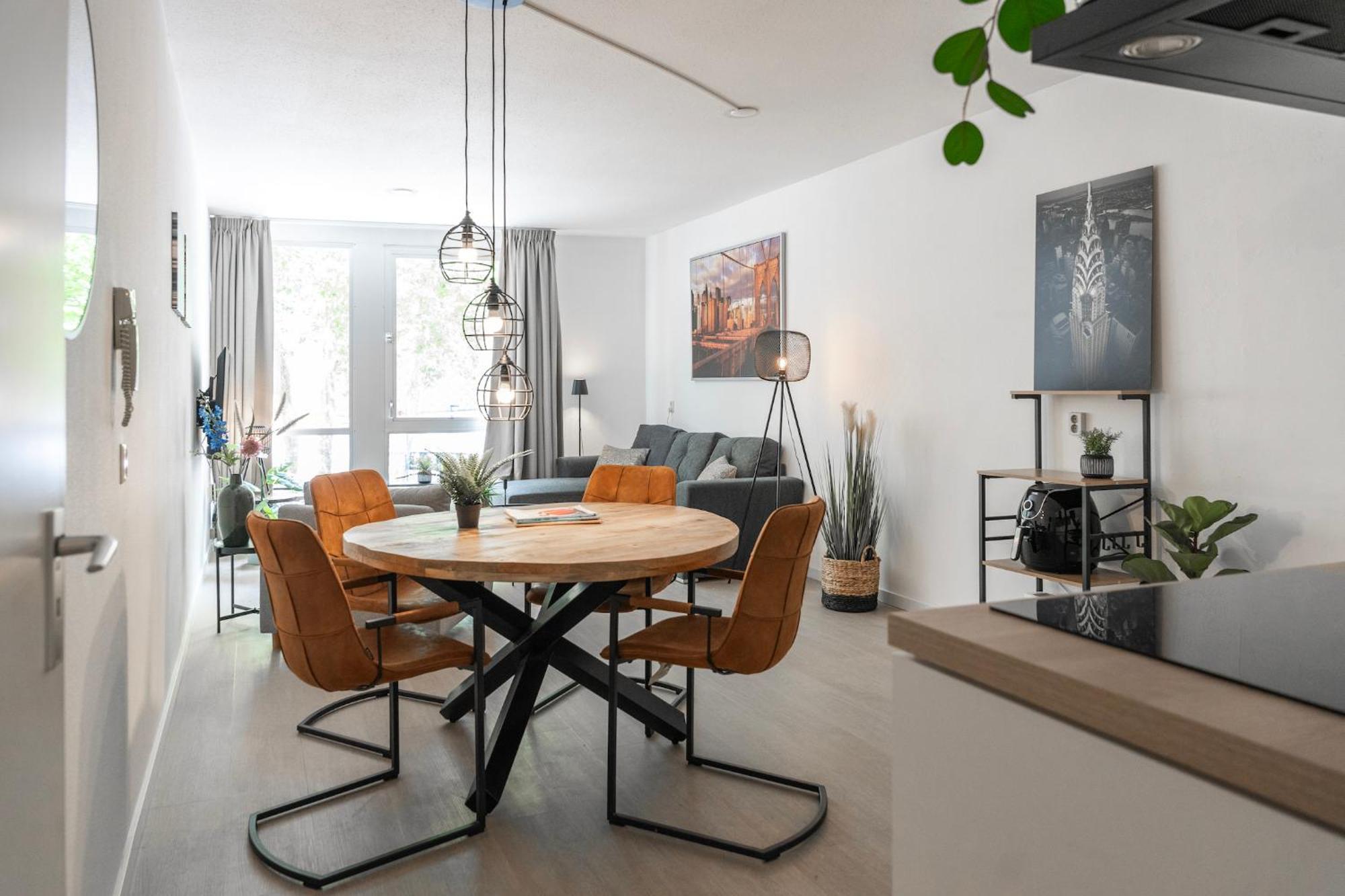 Prime Location Apt W Wifi & Near Poppodium 013 Тилбург Екстериор снимка